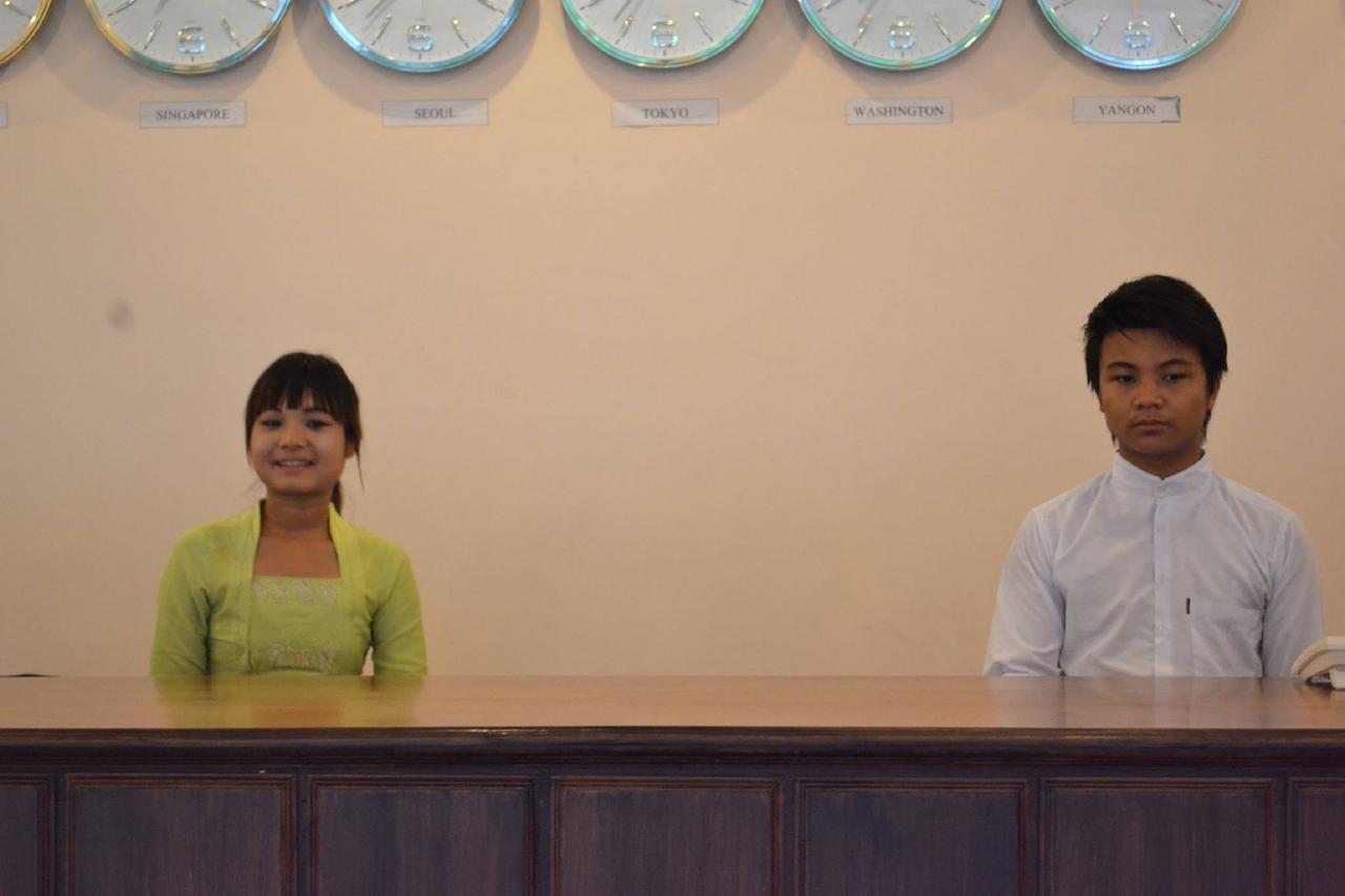 Famous Hotel Bago Bagian luar foto